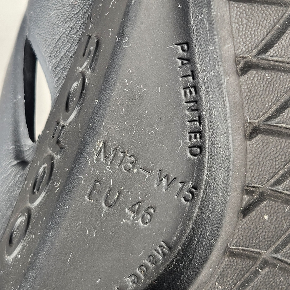 OOFOS Men's Original Sport Sandal Size 13 EU 46 Black Comfort Recovery Shoe - Picture 4 of 10